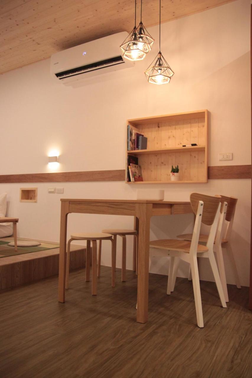 Lost Circle Homestay 台南 エクステリア 写真