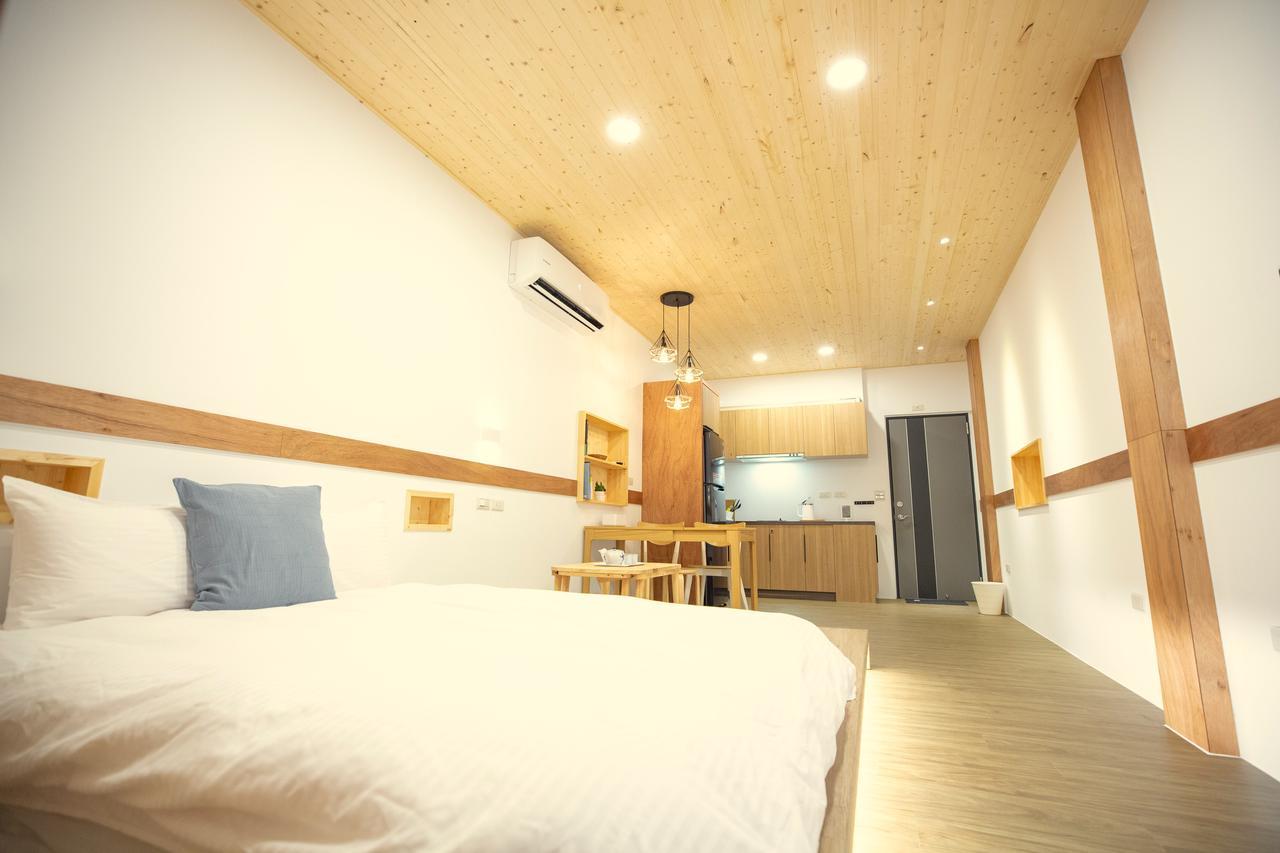Lost Circle Homestay 台南 エクステリア 写真