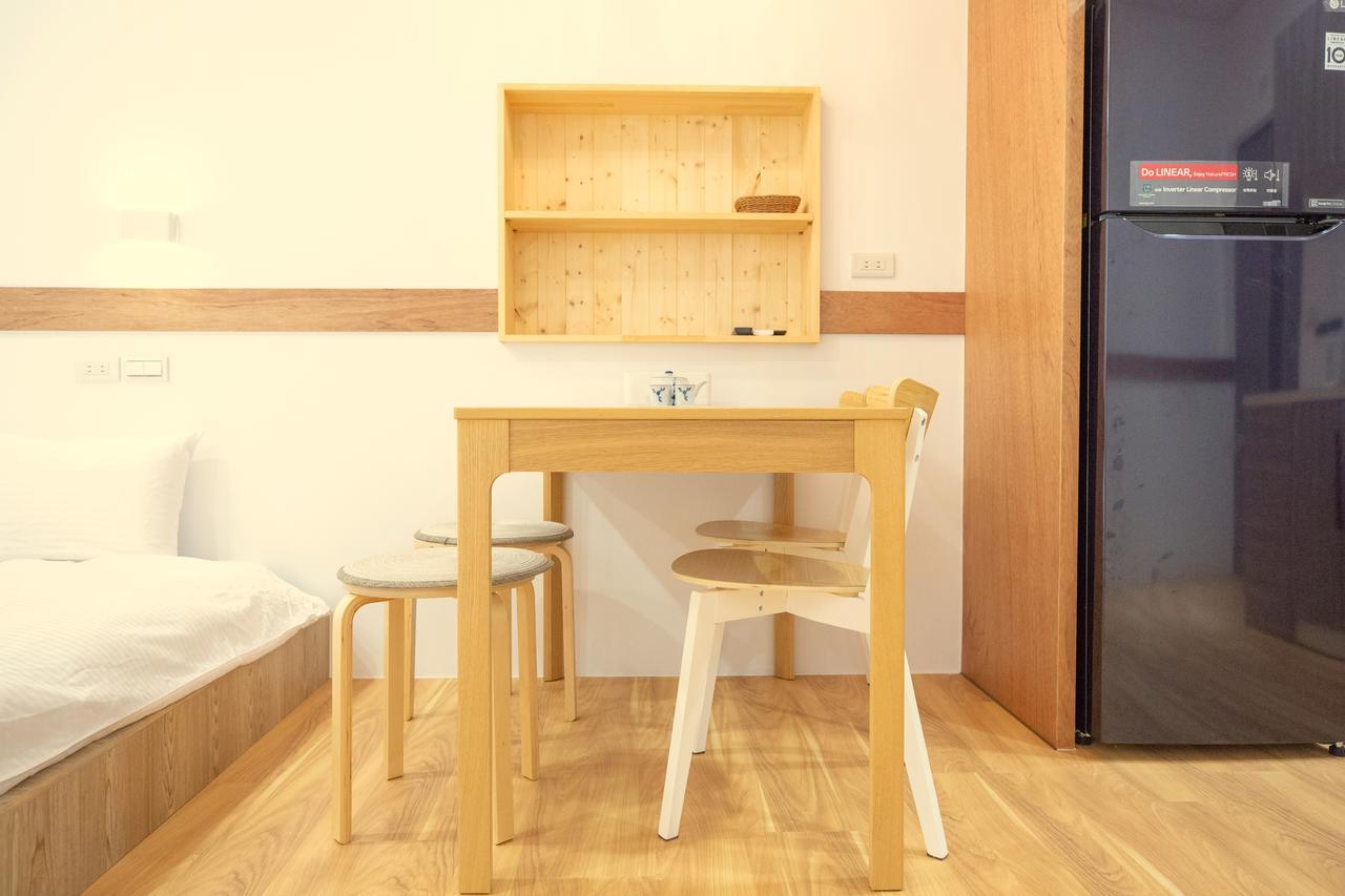 Lost Circle Homestay 台南 エクステリア 写真